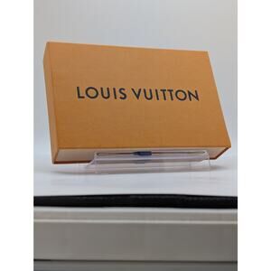 Auth Louis Vuitton Full Inclusion Taiga Agenda w/ Official LV Paper – Green